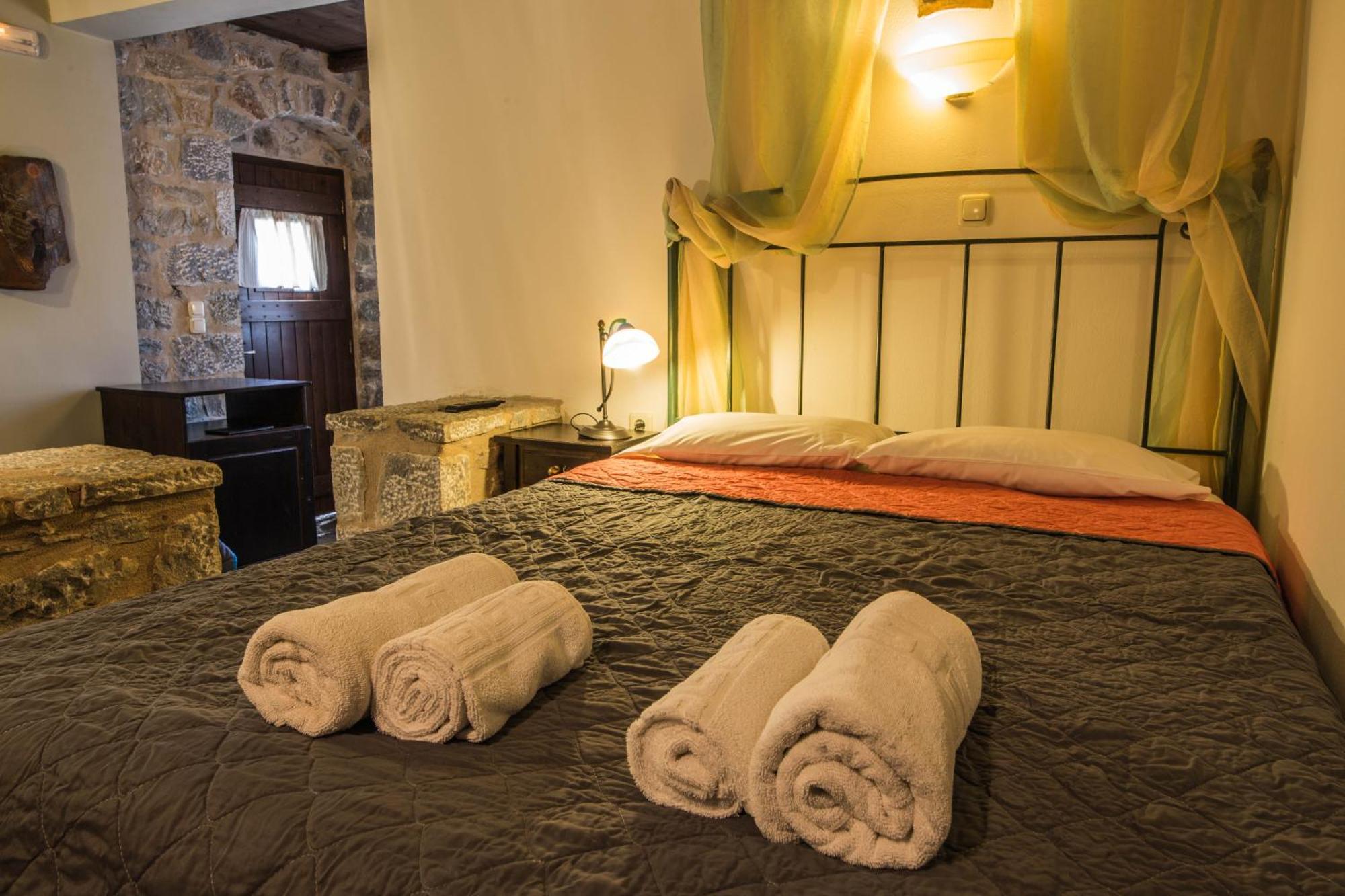 Psamathous Guesthouse Porto Kagio Exterior photo