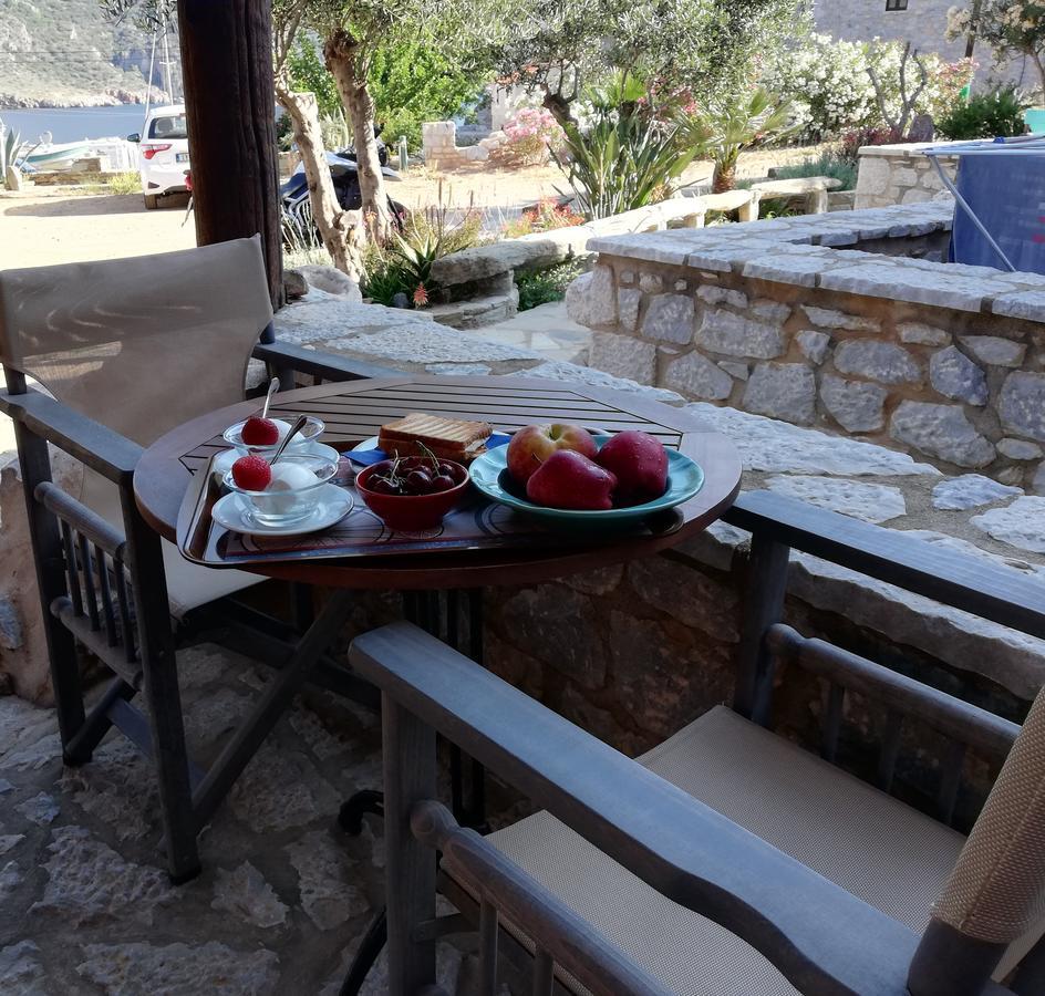 Psamathous Guesthouse Porto Kagio Exterior photo